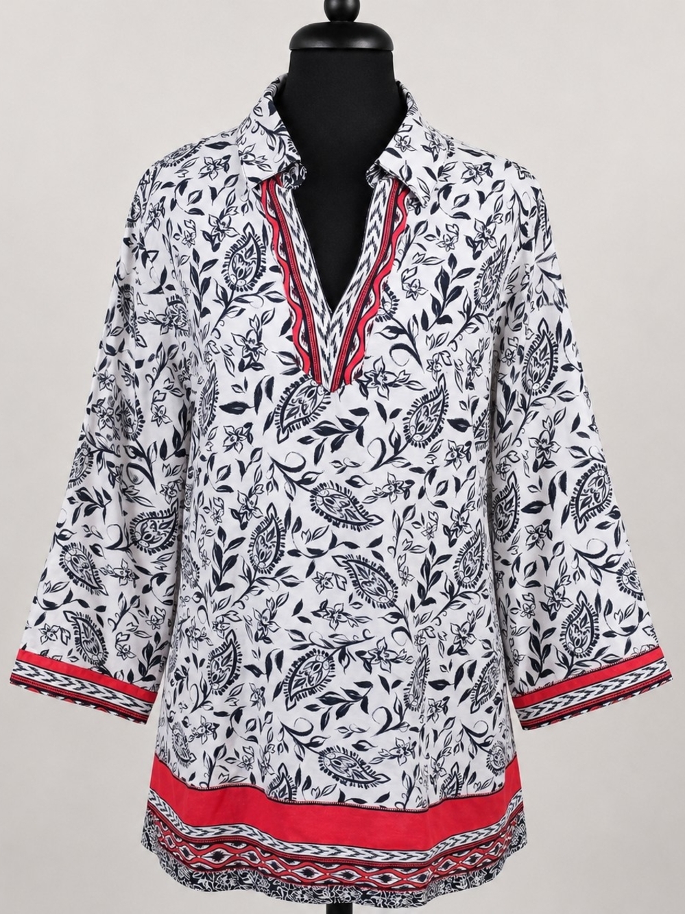 Foxcroft NYC Tunic Top Size 12 Black White Paisley Floral Cotton Boho Career